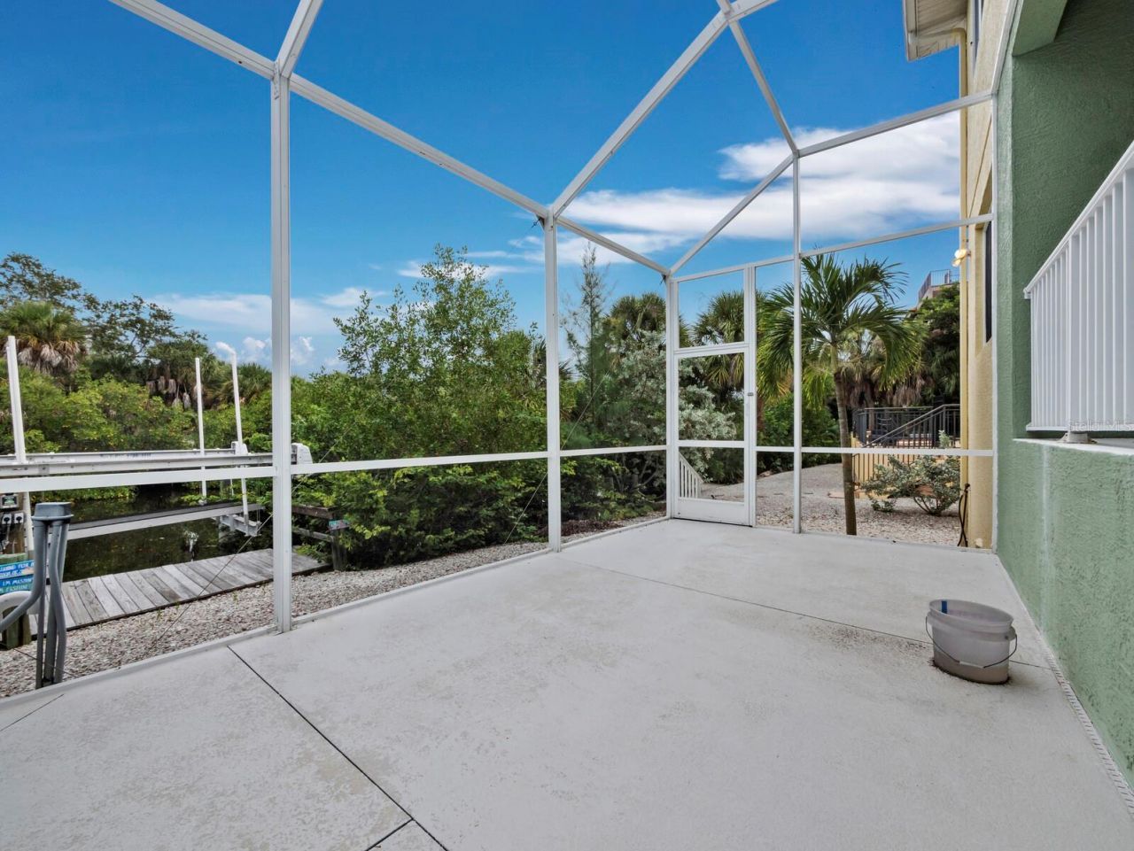 182 Island Circle, Sarasota, FL 34242 Photo