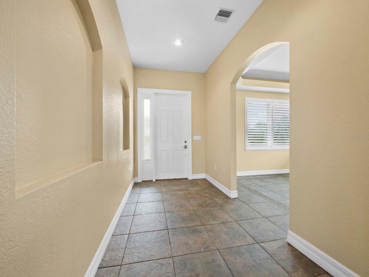 182 Island Circle, Sarasota, FL 34242 Photo