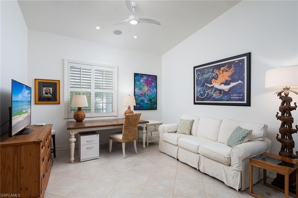 790 Bentwater Cir, Unit 203, Naples, FL 34108 Photo