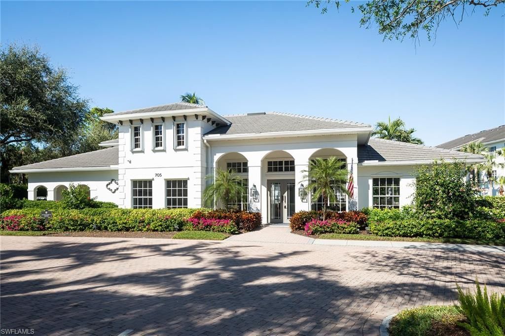 790 Bentwater Cir, Unit 203, Naples, FL 34108 Photo