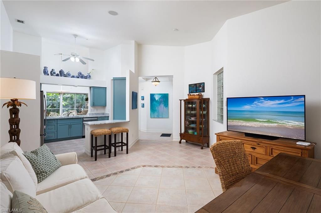 790 Bentwater Cir, Unit 203, Naples, FL 34108 Photo