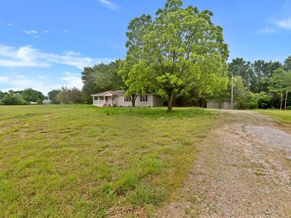 268 Tweedy Bird Lane, Whitewright, TX 75491
