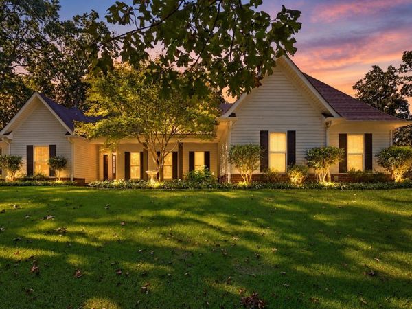 240 ELM DR, Somerville, TN 38068
