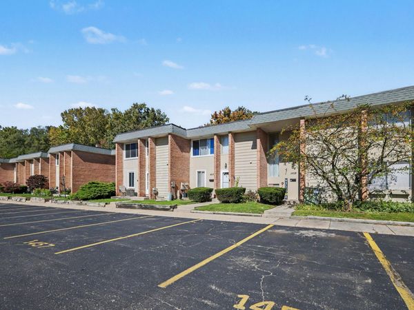 1457 N Saxony Drive SE, Unit 14, Grand Rapids, MI 49508