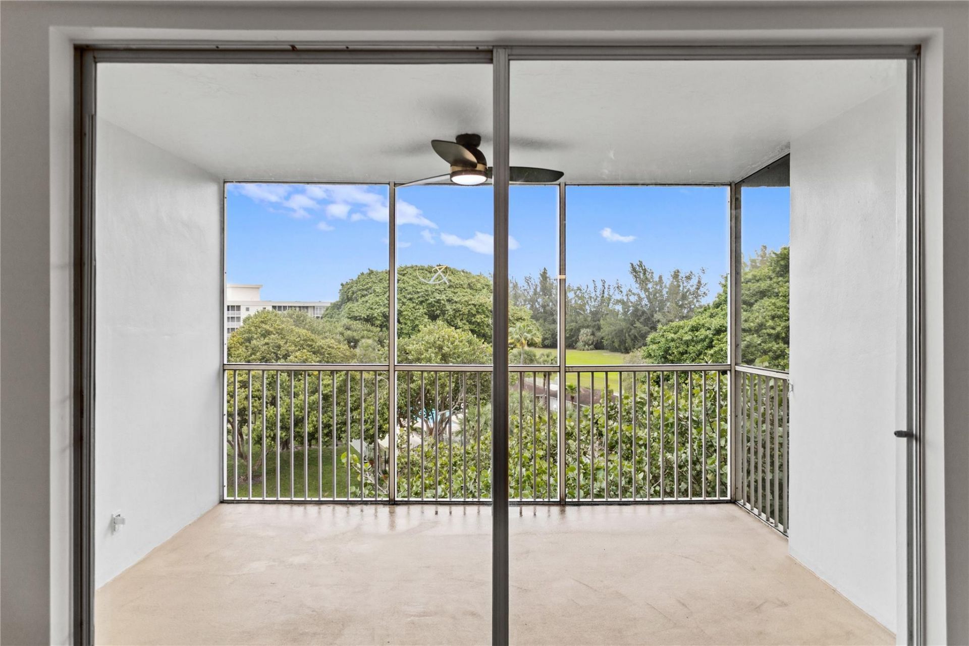 3000 S Course Drive, Unit 607, Pompano Beach, FL 33069 Photo