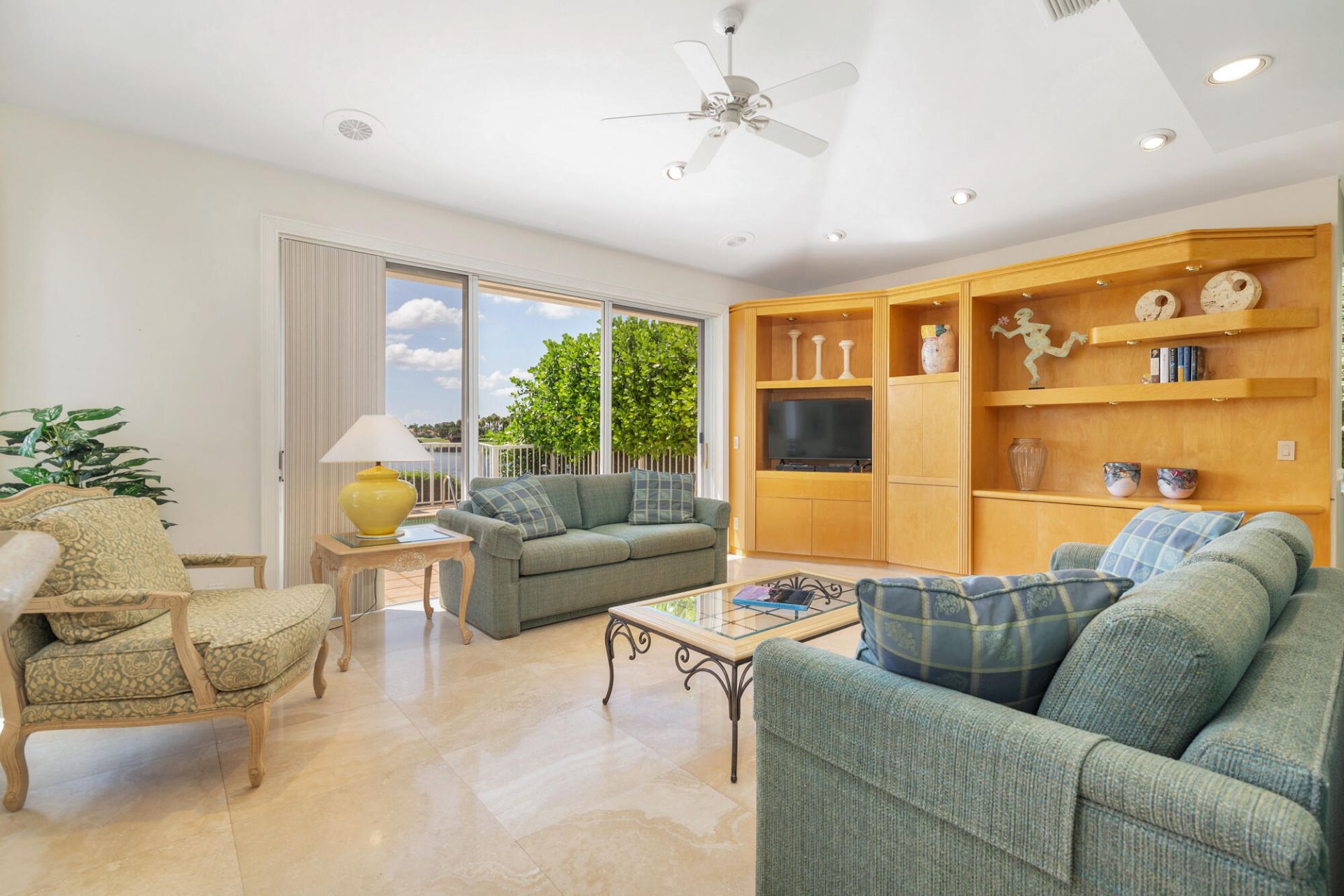 12 Sutton Drive, Boynton Beach, FL 33436 Photo