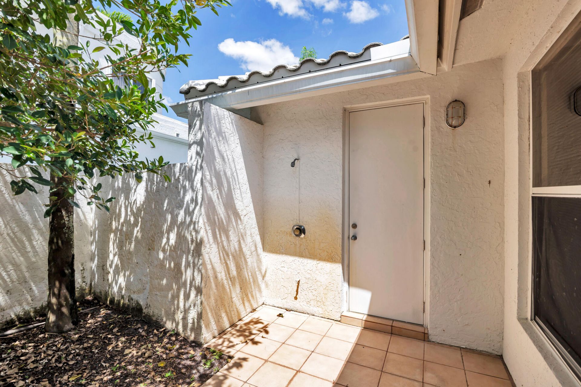 12 Sutton Drive, Boynton Beach, FL 33436 Photo