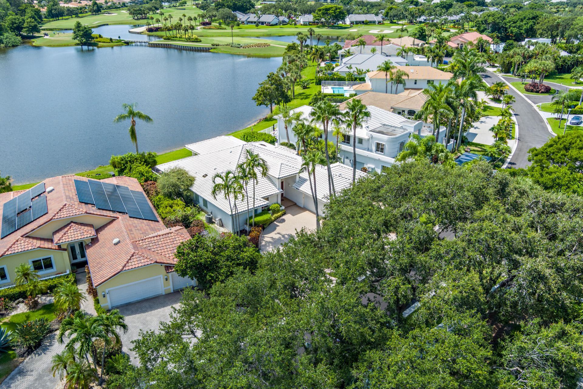 12 Sutton Drive, Boynton Beach, FL 33436 Photo