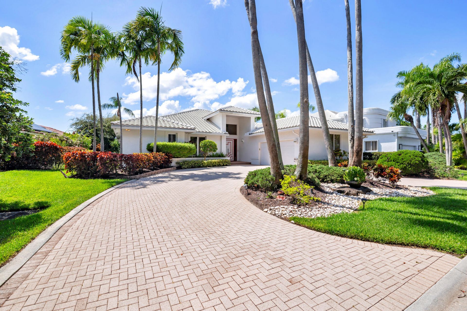 12 Sutton Drive, Boynton Beach, FL 33436 Photo