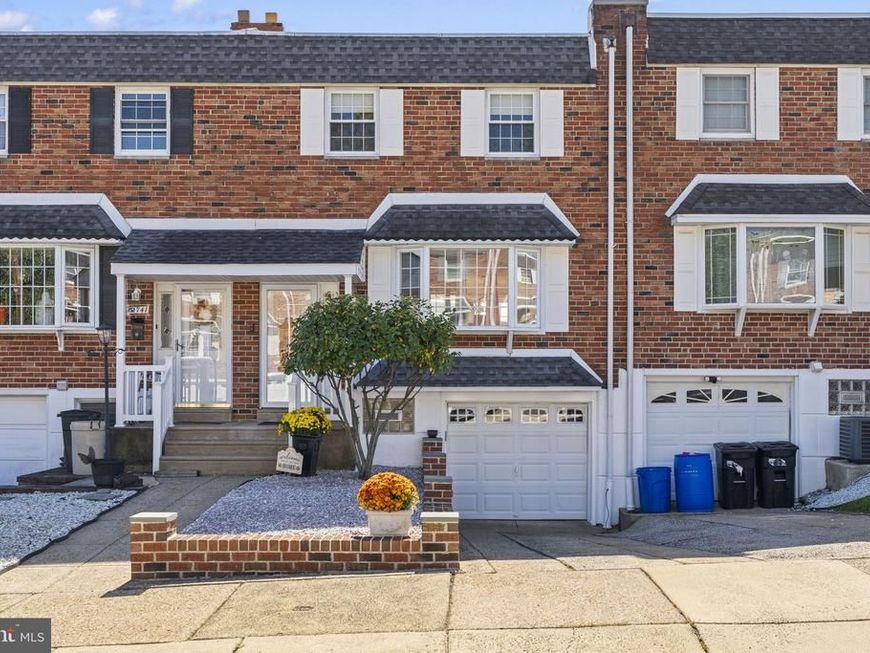 12739 Hollins Road, Philadelphia, PA 19154 Main Photo