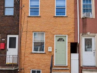 610 SEARS STREET, PHILADELPHIA, PA 19147