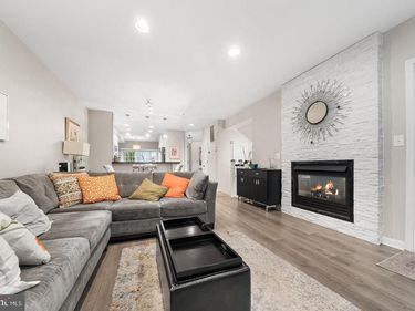 8850 ASHGROVE HOUSE LANE , Unit 101, VIENNA, VA 22182