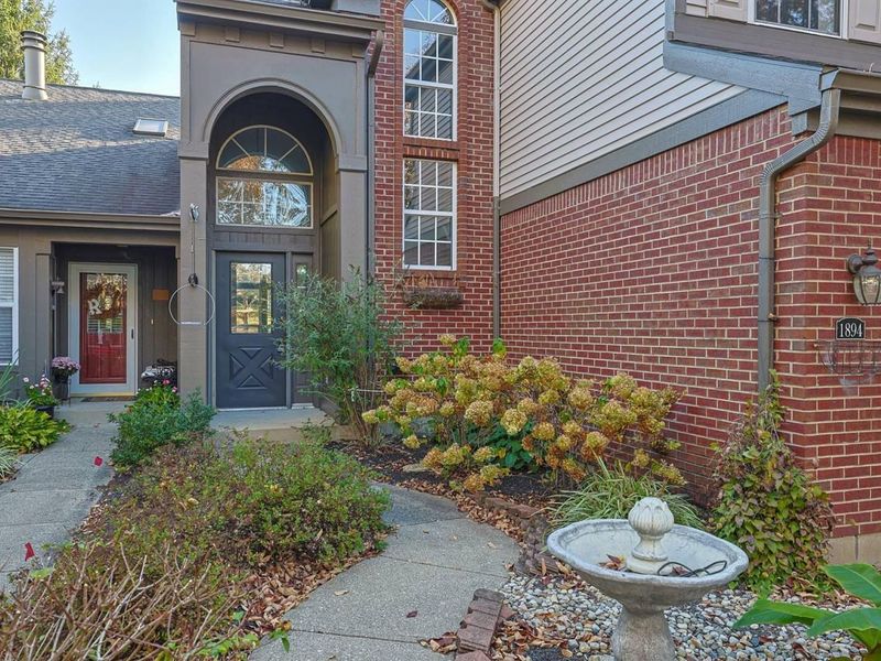 1894 Cliffview Lane, Florence, KY 41042 Photo 2