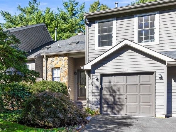 44 Watertown Ct, Montgomery, NJ 08540