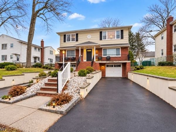 233 Rankin Ave, Cranford, NJ 07016