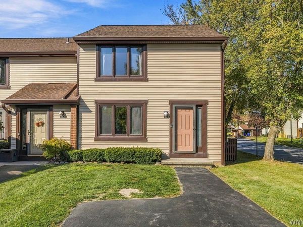351 Charlesgate Circle , East Amherst, NY 14051