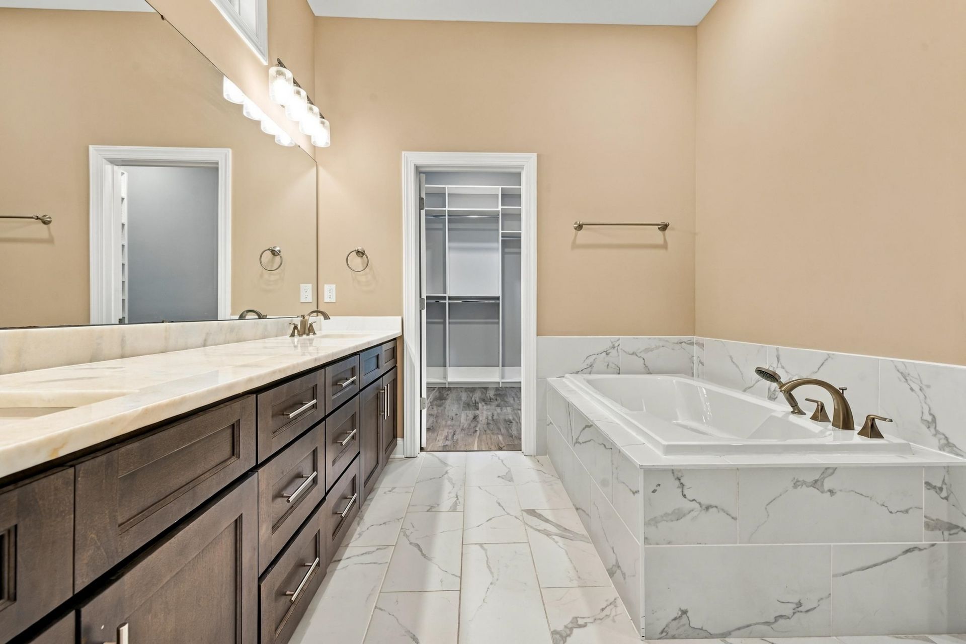 1024 Muscovy Pl.  Photo 7
