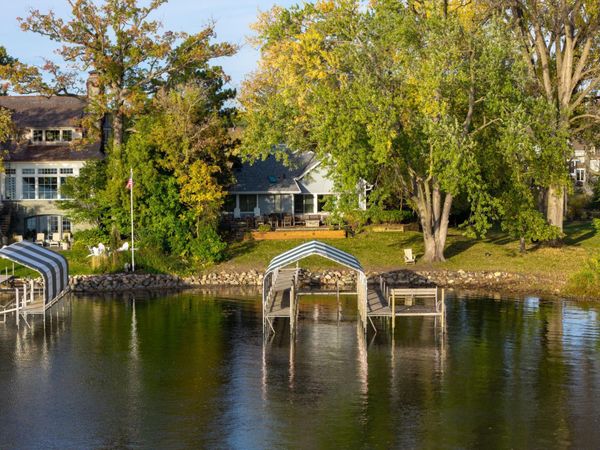 2626 Crosby Road , Minnetonka, MN 55391