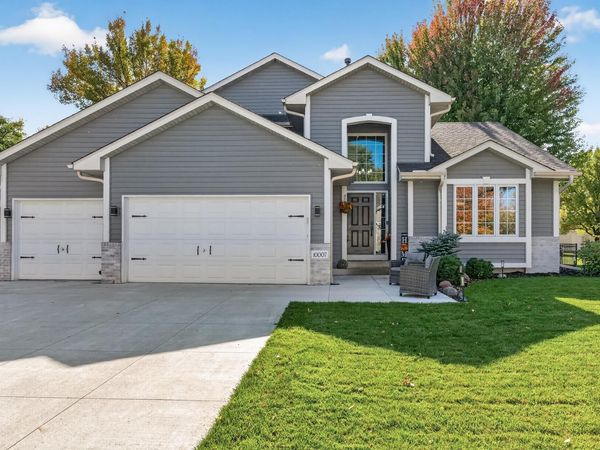 10007 Hidden Oaks Lane N, Champlin, MN 55316