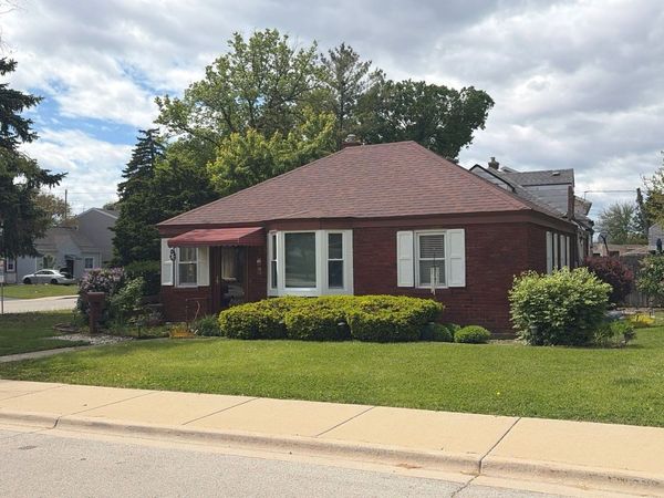 2711 Westbrook Drive , Franklin Park, IL 60131