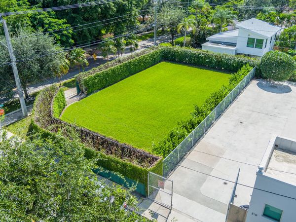 2005 S Olive Avenue, West Palm Beach, FL 33401