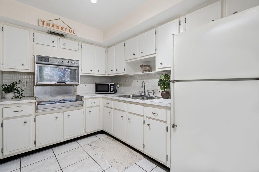 3720 Harrison Street, Unit 2, Hollywood, FL 33021 Photo