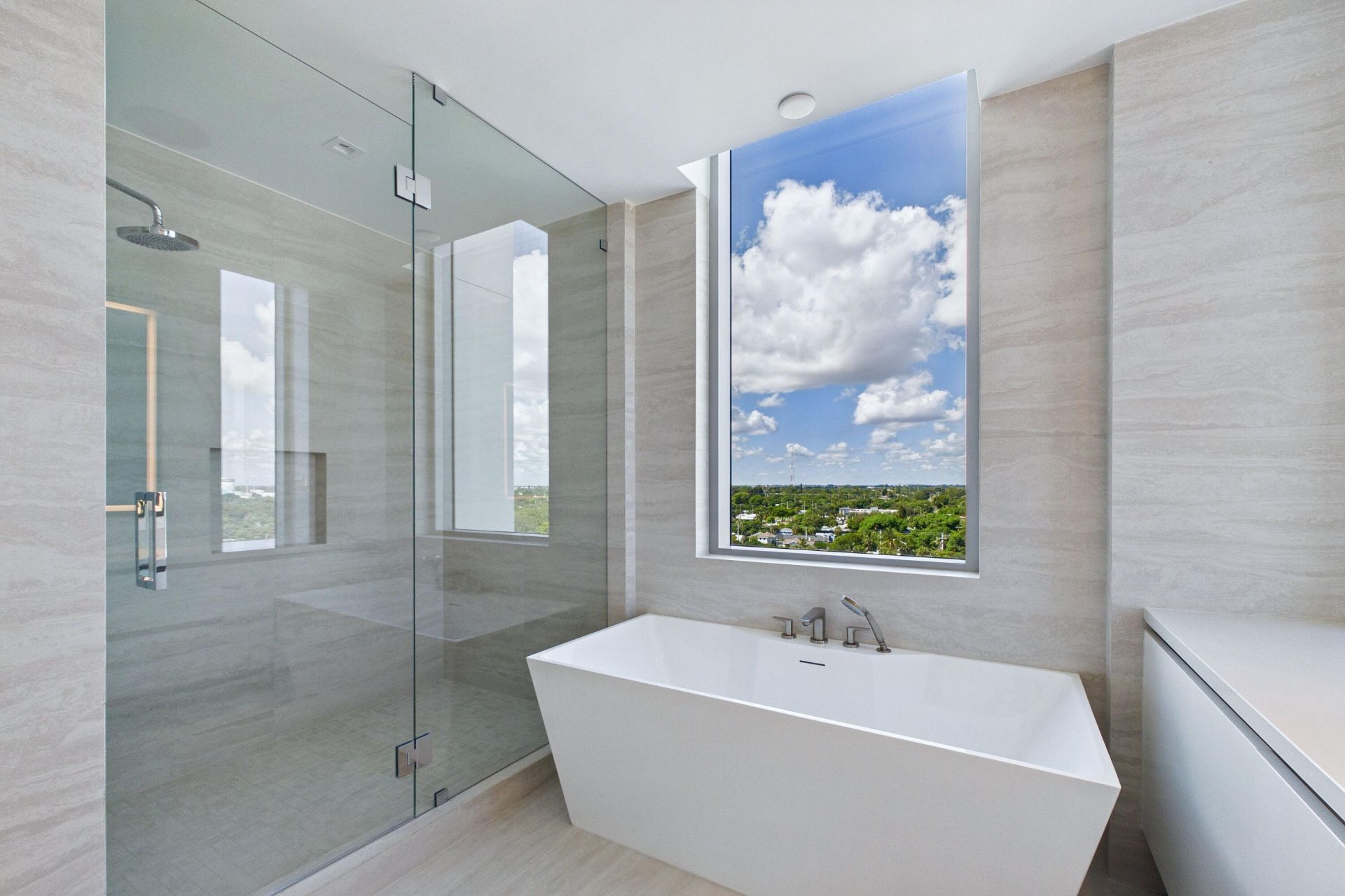 4714 N Flagler Drive, Unit 904, West Palm Beach, FL 33407 Photo