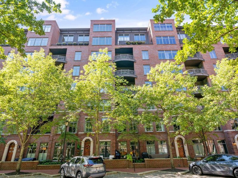 251 Daniel Burnham Square , Unit 303, Columbus, OH 43215 Photo 1