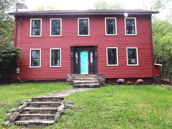 100 Park Ridge Drive, Shickshinny, PA 18655