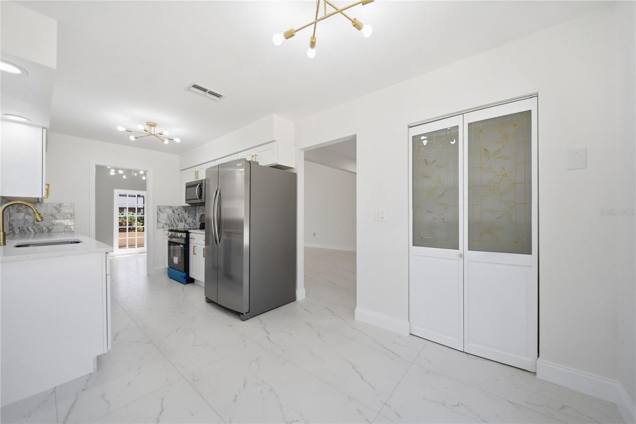 6203 Courtside Drive , Unit 21, Bradenton, FL 34210 Photo