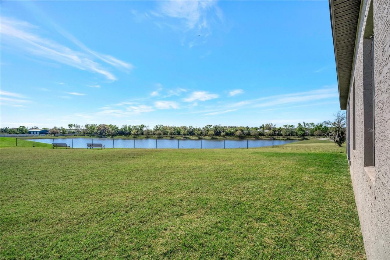 6620 35th Court E, Sarasota, FL 34243 Photo