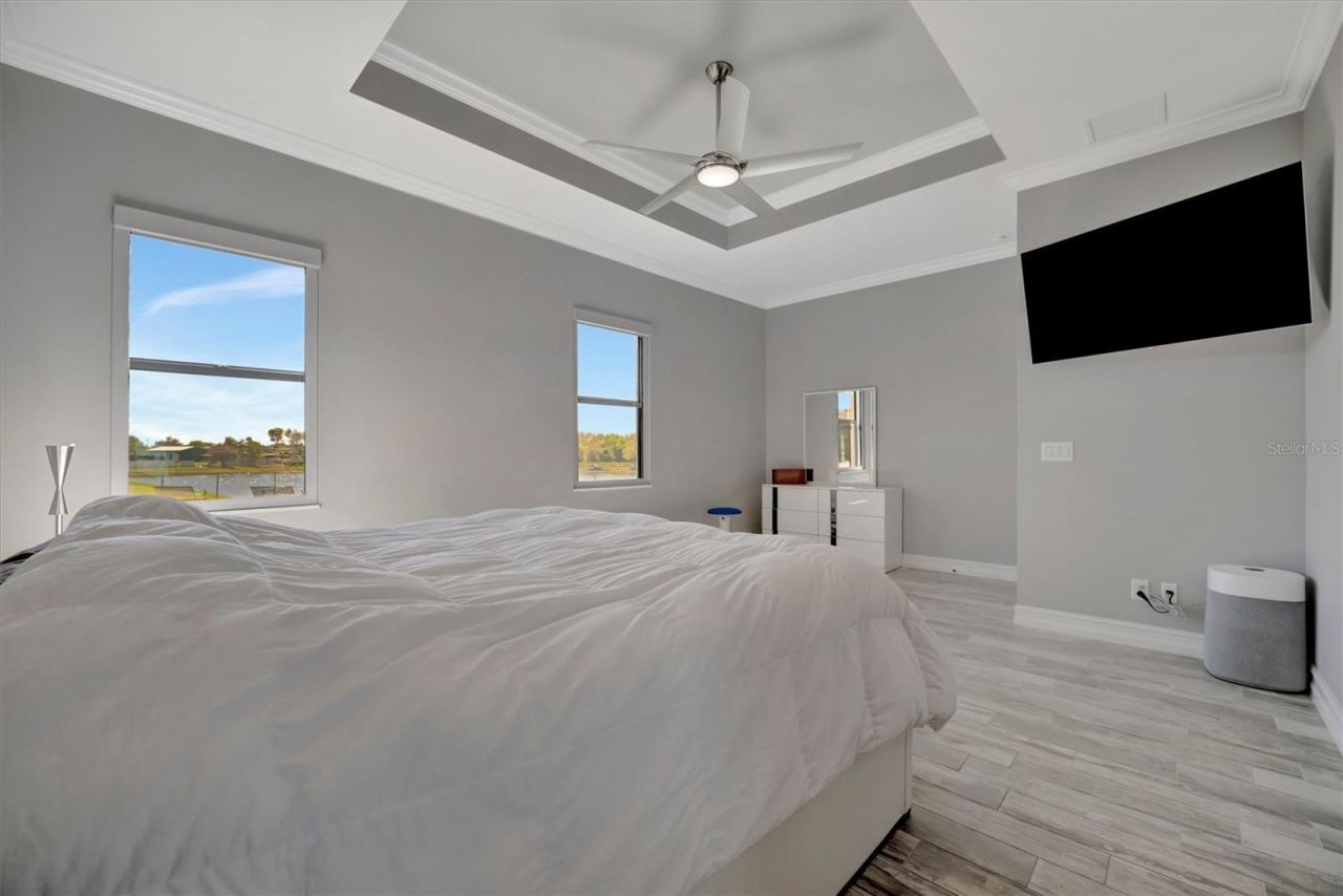 6620 35th Court E, Sarasota, FL 34243 Photo