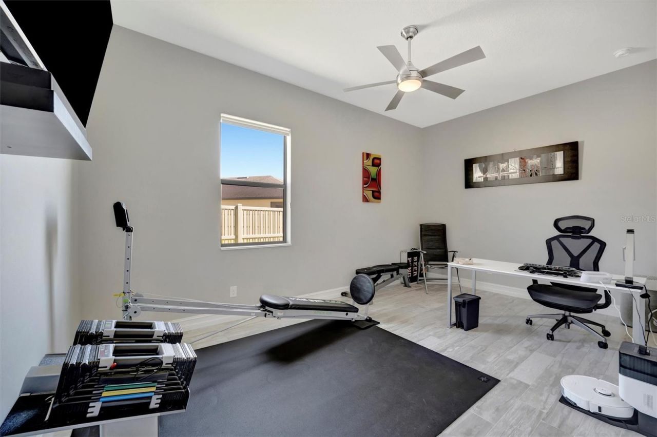 6620 35th Court E, Sarasota, FL 34243 Photo