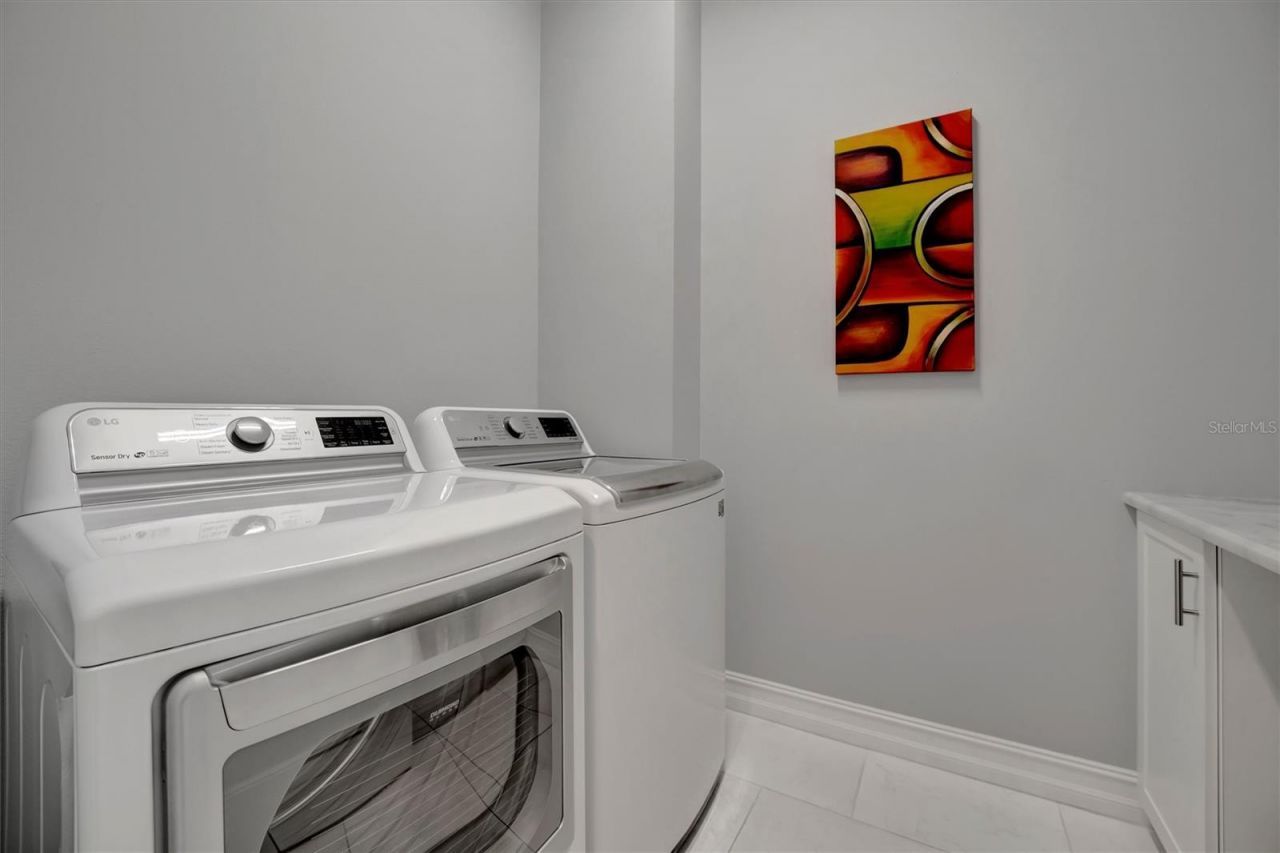 6620 35th Court E, Sarasota, FL 34243 Photo