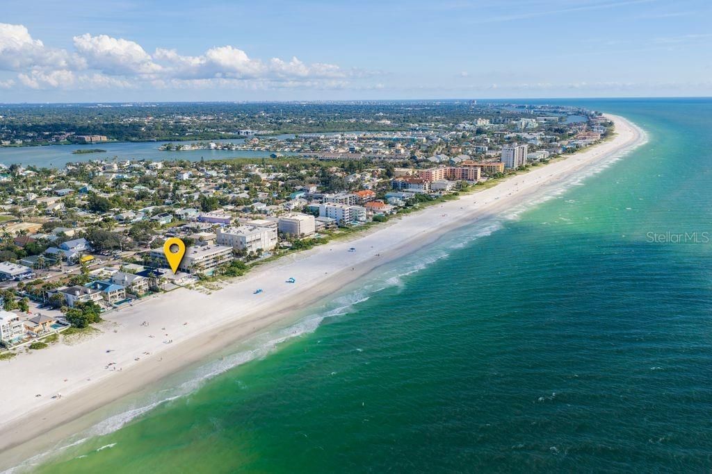 1512 Gulf Boulevard , Indian Rocks Beach, FL 33785 Photo