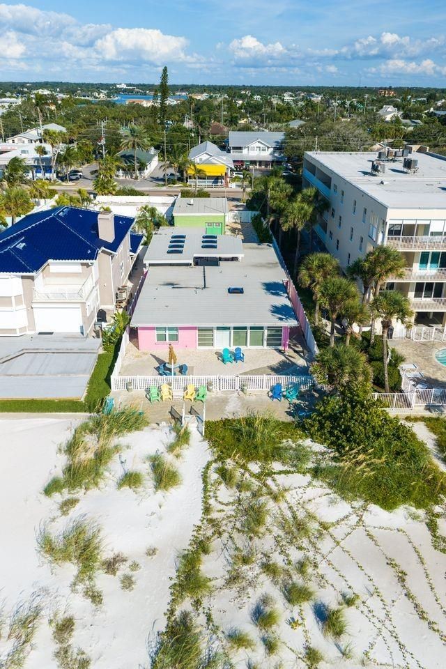 1512 Gulf Boulevard , Indian Rocks Beach, FL 33785 Photo