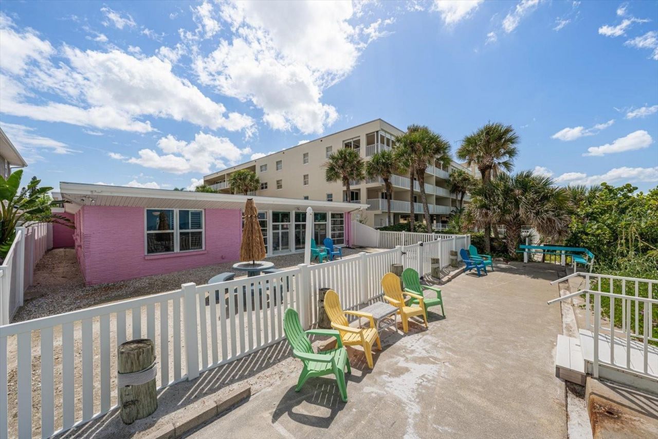 1512 Gulf Boulevard , Indian Rocks Beach, FL 33785 Photo