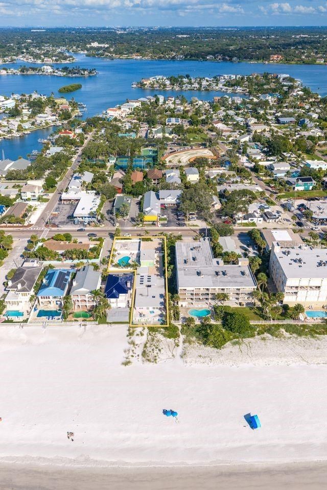 1512 Gulf Boulevard , Indian Rocks Beach, FL 33785 Photo