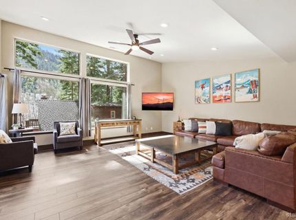 1468 June Way, South Lake Tahoe, CA 96150 Photo