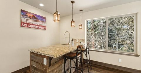 1468 June Way, South Lake Tahoe, CA 96150 Photo