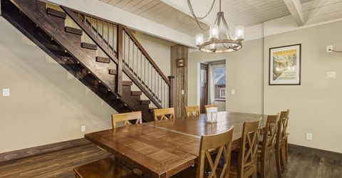 1468 June Way, South Lake Tahoe, CA 96150 Photo