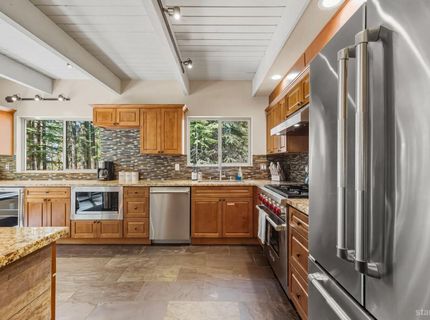 1468 June Way, South Lake Tahoe, CA 96150 Photo