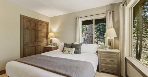 1468 June Way, South Lake Tahoe, CA 96150 Photo