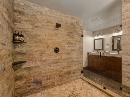 1468 June Way, South Lake Tahoe, CA 96150 Photo
