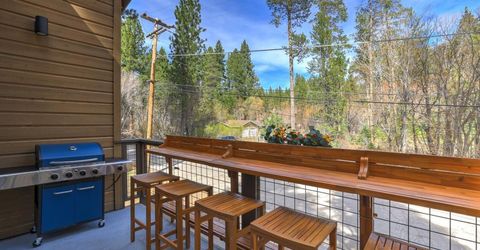 1468 June Way, South Lake Tahoe, CA 96150 Photo