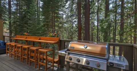 1468 June Way, South Lake Tahoe, CA 96150 Photo