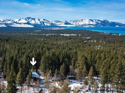 1468 June Way, South Lake Tahoe, CA 96150 Photo