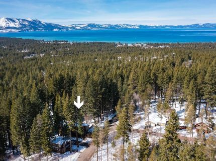 1468 June Way, South Lake Tahoe, CA 96150 Photo