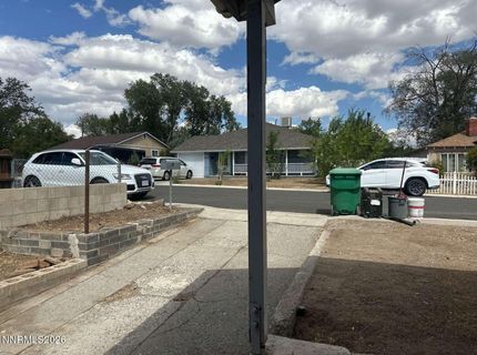 56 S Maddux Drive, Reno, NV 89512 Photo