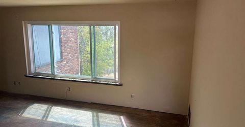 56 S Maddux Drive, Reno, NV 89512 Photo